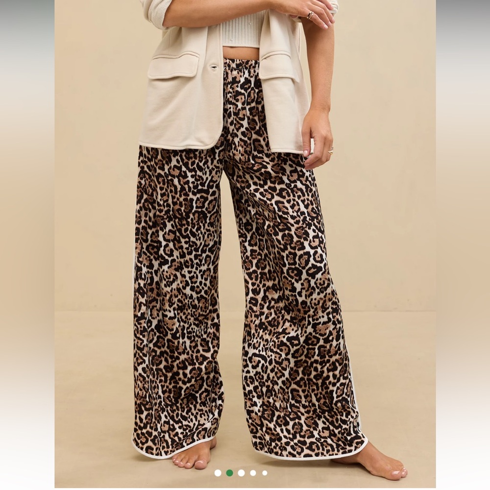 Aerie Off-Duty Leopard Print Satin Piping Wide Leg Trouser Pants- Size XXS